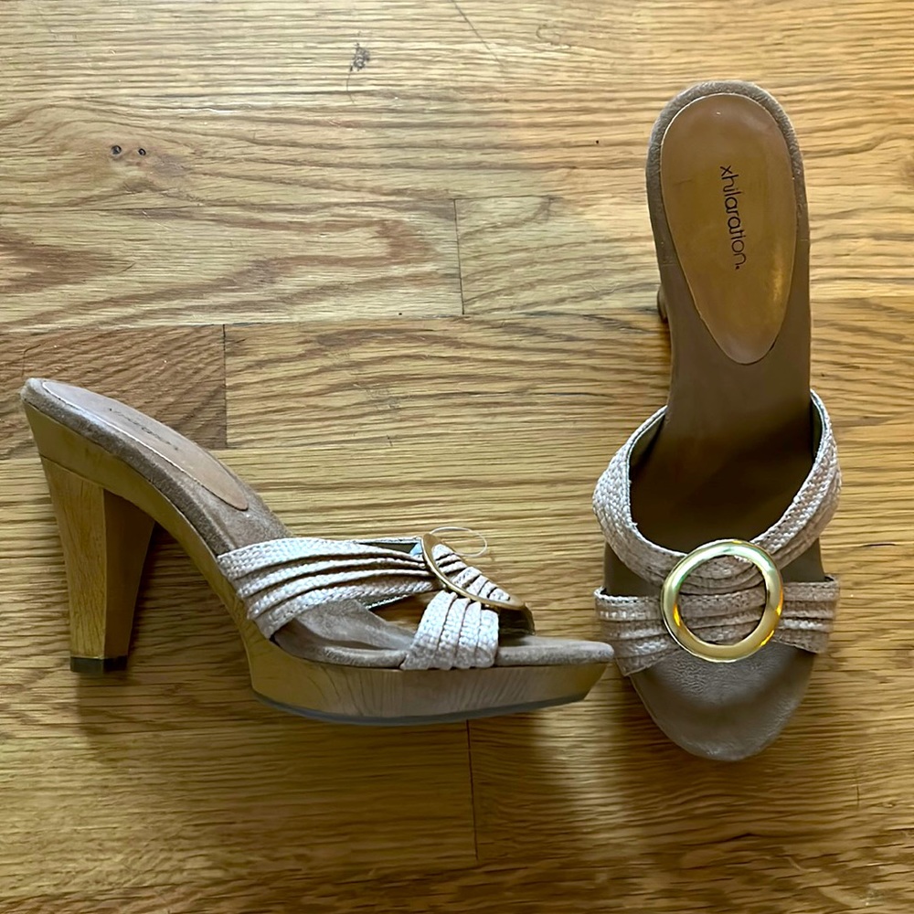 Xhilaration heels 9.5 size